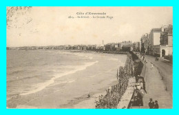 A880 / 021 35 - SAINT MALO La Grande Plage - Saint Malo