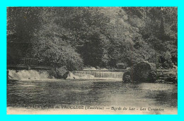 A874 / 001 84 - FONTAINE De VAUCLUSE Bords Du Lac Cascades - Otros & Sin Clasificación