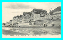 A876 / 273 14 - CABOURG Grand Hotel Et Casino Pris De La Plage - Cabourg