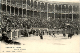 Madrid - Corrida De Toros - Madrid