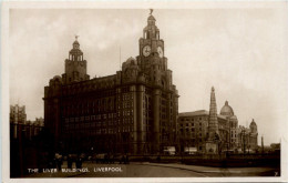 Liverpool - The Liver Buildings - Liverpool