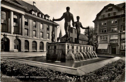 Aarau - Bahnhofplatz Mit Schützendenkmal - Aarau