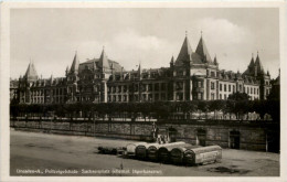 Dresden, Polizeigebäude, Sachsenplatz - Dresden