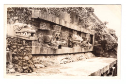 MÉXICO // TEOTIHUACAN // DETALLE DE LA PIRÁMIDE DE LA SERPIENTE EMPLUMADA - Mexico