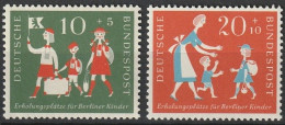 1957...250/251 ** - Unused Stamps