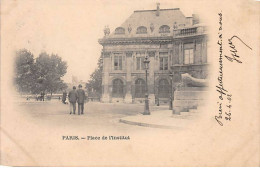 PARIS - Place De L'Institut - Très Bon état - District 06