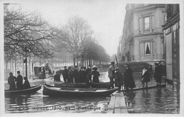 PARIS - Paris Inondé - Avenue De Montaigne - Très Bon état - Distrito: 08