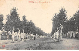 FEURS - L'Avenue De La Gare - Très Bon état - Feurs