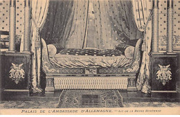 PARIS - Palais De L'Ambassade D'Allemagne - Lit De La Reine Hortense - Très Bon état - Distretto: 07