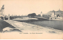 PARIS - Le Pont Alexandre - Très Bon état - Distretto: 07