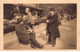 PARIS - Quai Voltaire - Le Plus Ancien Bouquiniste Des Quais - Le Poète Bouquiniste Charles Dodeman - état - Distretto: 07