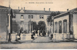 ROANNE - Route De Paris - Les Casernes - Très Bon état - Roanne