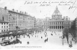SAINT ETIENNE - Place De L'Hôtel De Ville - Très Bon état - Saint Etienne