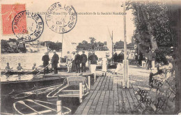 ENGHIEN LES BAINS - Dans L'Ile, L'embarcadère De La Société Nautique - Très Bon état - Enghien Les Bains