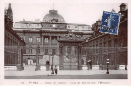 PARIS - Palais De Justice - Cour De Mai Ou Cour D'Honneur - Très Bon état - Paris (04)