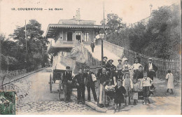 COURBEVOIE - La Gare - Très Bon état - Courbevoie