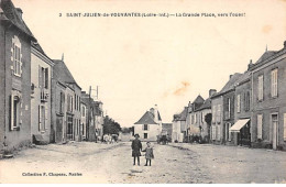 SAINT JULIEN DE VOUVANTES - La Grande Place, Vers L'Ouest - Très Bon état - Other & Unclassified