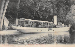 VAUREAL - Yacht " L'Almée " - état - Vauréal