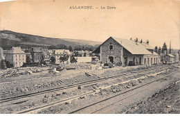 ALLANCHE - La Gare - Très Bon état - Allanche