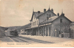 PIERREFONDS - Intérieur De La Gare - Très Bon état - Pierrefonds