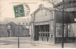 VALENCIENNES - L'Hippodrome Et L'Abattoir - Très Bon état - Valenciennes