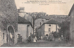 CHARIEZ - Vieille Croix De Pierre - Place De La Fontaine Et Vue Des Rochers Du Camp De César - Très Bon état - Andere & Zonder Classificatie