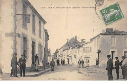 LE CHAMP SAINT PERE - Rue De La Gare - Très Bon état - Autres & Non Classés