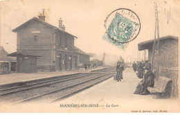 BONNIERES SUR SEINE - La Gare - Très Bon état - Bonnieres Sur Seine