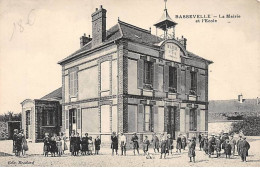 BASSEVELLE - La Mairie Et L'Ecole - Très Bon état - Autres & Non Classés