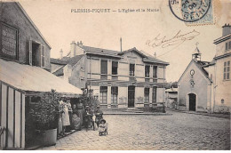 PLESSIS PIQUET - L'Eglise Et La Mairie - Très Bon état - Sonstige & Ohne Zuordnung