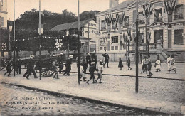 YERRES - Les Pompiers - Place De La Mairie - Très Bon état - Yerres