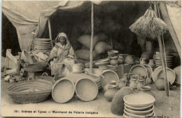 Marchand De Poterie Indigene - Scenes