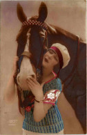 Frau Mit Pferd - Paarden