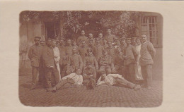 AK Foto Gruppe Deutsche Soldaten - Forst 1916 (69219) - Oorlog 1914-18