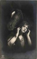 Frau Mit Pferd - Horses
