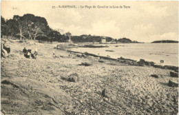 Saint-Raphael, La Plage Du Corail Et Le Lion De Terre - Saint-Raphaël