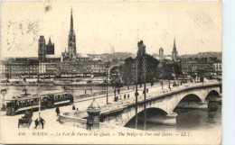 Rouen, Le Port De Pierre Et Les Quais - Rouen