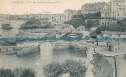 R018242 Biarritz. Port Des Pecheurs Et Vue Generale. 1948. B. Hopkins - Monde