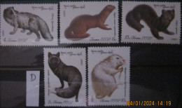 RUSSIA ~ 1980 ~ S.G. NUMBERS 5008 - 5012, ~ 'LOT D' ~ FUR BEARING ANIMALS. ~ MNH #03608 - Ungebraucht