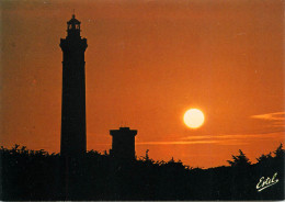 17 SAINT CLEMENT DES BALEINES Le Phare Coucher De Soleil (Scan R/V) N° 16 \MS9017 - Ile De Ré