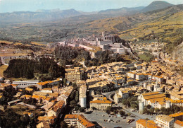 04 SISTERON La Ville Dominée Par La Citadelle (Scan R/V) N° 7 \MS9011 - Sisteron