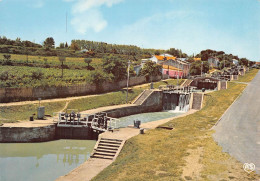 31 BEZIERS Les 9 écluses De Fonserannes Le Canal Du MIDI (Scan R/V) N° 31 \MS9036 - Beziers