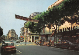 73 AIX-LES-BAINS La Rue De Genève (Scan R/V) N° 18 \MS9049 - Aix Les Bains