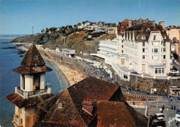 50 GRANVILLE Le Centre De Thalassothérapie Le Normandy Et Plage Du Plat Gousset (Scan R/V) N° 41 \MS9051 - Granville