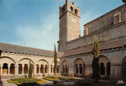 84 VAISON-LA-ROMAINE La Cathédrale Le Cloitre (Scan R/V) N° 19 \MS9075 - Vaison La Romaine