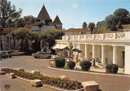 32 BARBOTAN-LES-THERMES Les Grands Bains Et L'église (Scan R/V) N° 63 \MS9074 - Barbotan