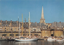 35 SAINT-MALO Les Bassins (Scan R/V) N° 47 \MS9085 - Saint Malo