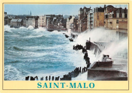 35 SAINT-MALO Vagues Sur Le Sillon Tempête D'Equinoxe (Scan R/V) N° 45 \MS9084 - Saint Malo