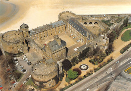 35 SAINT-MALO Vue Aérienne Du Chateau (Scan R/V) N° 51 \MS9084 - Saint Malo