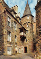 35 SAINT-MALO Maison De La Duchesse Cour De La Houssaye (Scan R/V) N° 11 \MS9084 - Saint Malo